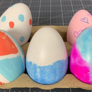 How to Decorate Easter Eggs EASY - 5 Ideas