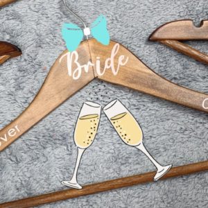 How to Make DIY Bridal Hangers with Cricut