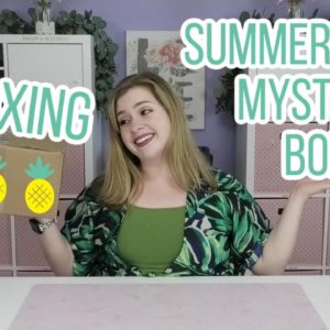 Summer Party Mystery Box UNBOXING | DIY Alex x 143VINYL Mystery Box for Cricut Crafters