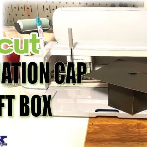 CRICUT GRADUATION CAP GIFT BOX WITH CARDSTOCK