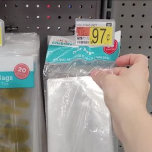 Everyone will start buying Walmart cello bags when they see this!