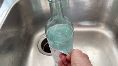 Pour boiling water into a glass bottle for this stunning idea!