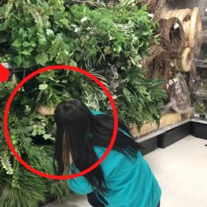 She grabs fake greens for this genius hack!