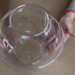 She stacks 2 Dollar Store bowls for a brilliant furniture idea!