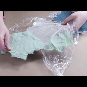 This saran wrap hack will make people think you spent THOUSANDS on decor! | Hometalk