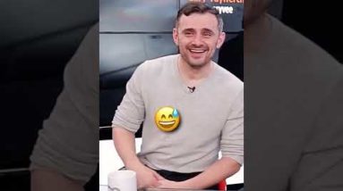 @GaryVee and I TALK ENTREPRENEURSHIP #shorts