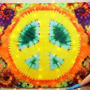 How to Tie Dye a Peace Sign Tapestry | A Step by  Step Guide for Beginners.