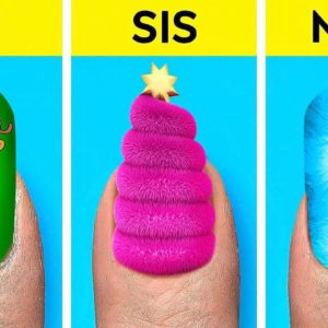 SIMPLE NAIL DESIGN IDEAS FOR WINTER HOLIDAYS