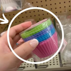 People are freaking out over this cupcake liner hack (NOT for cupcakes!)