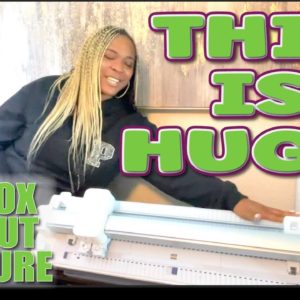 NEW! CRICUT VENTURE | UNBOX AND FIRST CUT | DID IT CUT MY RHINESTONE FLOCK?