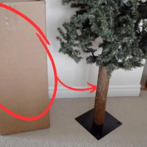 The GENIUS new cardboard box trend everyone's copying for Christmas!