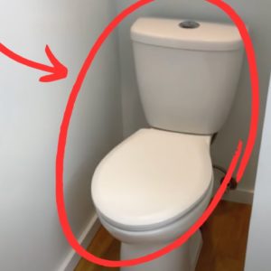 The GENIUS new way people are DOUBLING their bathroom storage!