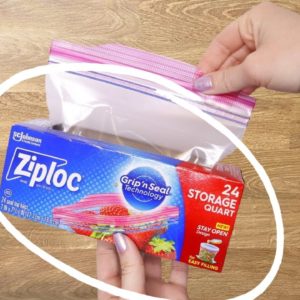 Fill a Ziploc bag with paint for this GENIUS idea!