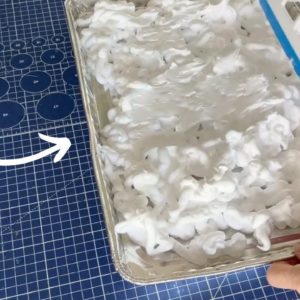 Spray shaving cream on a baking sheet for this BRILLIANT living room idea!