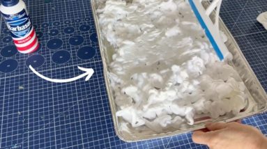 Spray shaving cream on a baking sheet for this BRILLIANT living room idea!